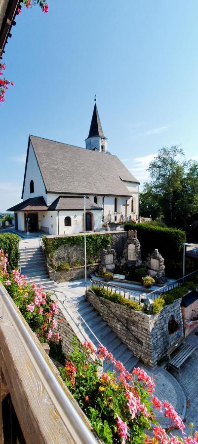 Gasthaus Kirchenwirt Hotell Koppl Exteriör bild